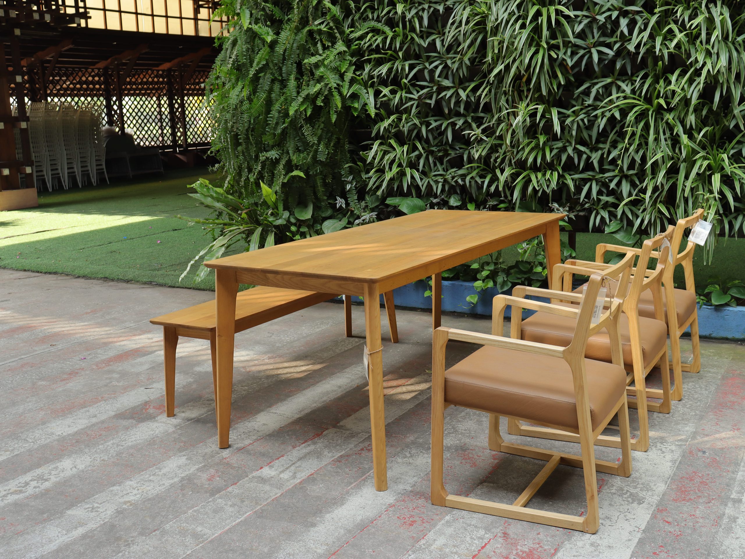 Bộ bàn 4 ghế KANDA - gỗ tần bì màu tự nhiên - Hình ảnh 8