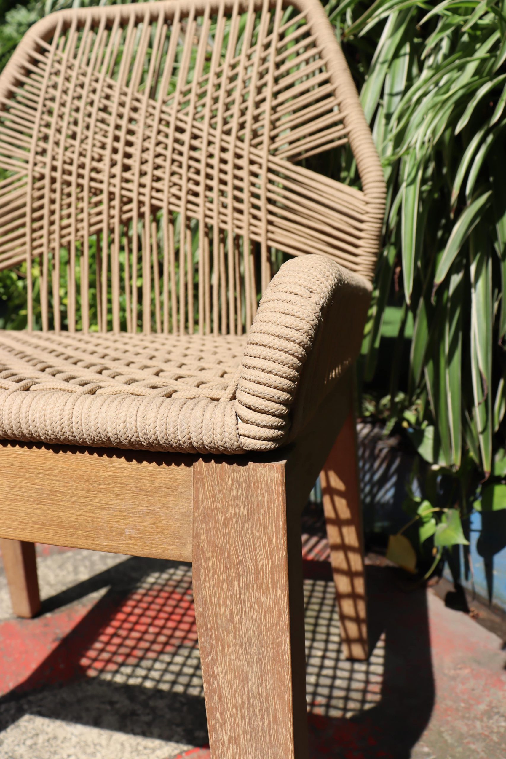 Ghế Liverpool - Khung gỗ dầu đan dây xám đen - Hình ảnh 4