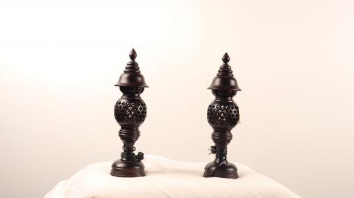 Đèn Thờ Tổ Ong
