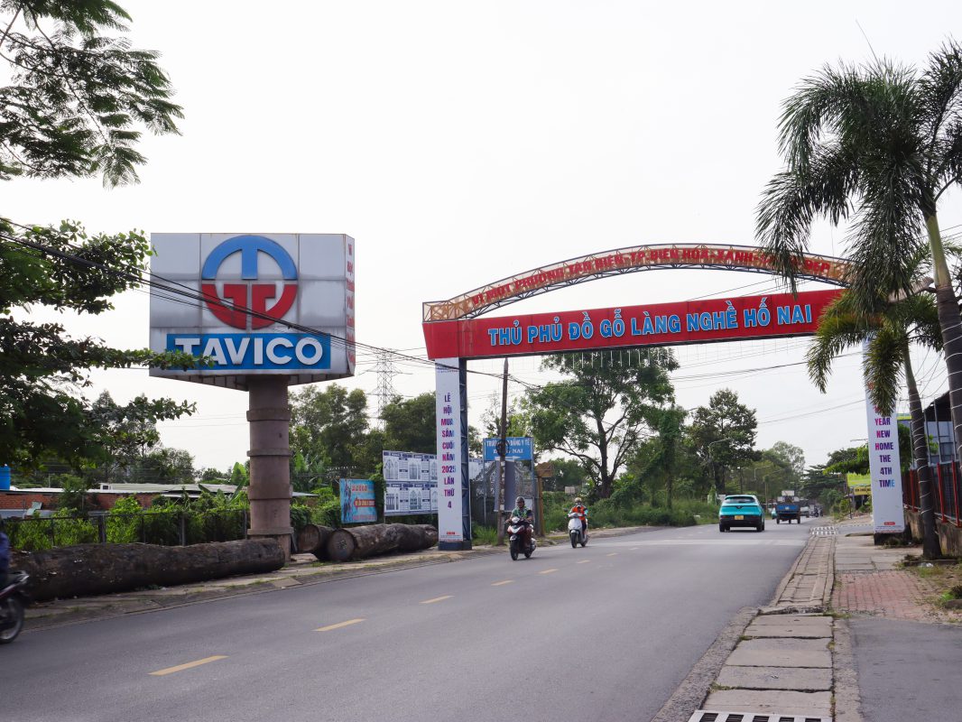 Chợ Đầu Mối Đồ Gỗ Hố Nai Có Gì